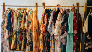Guia Completo: Como Importar Roupas dos EUA de Forma Descomplicada e Econômica